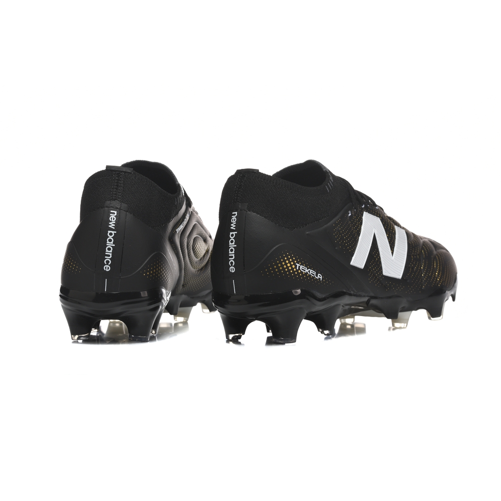 Chuteira Campo New Balance Tekela V5 Elite FG