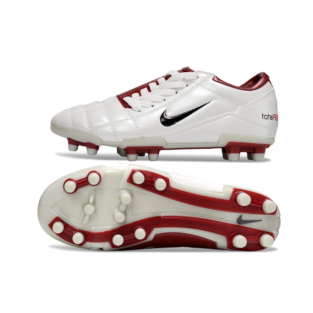 Chuteira Campo Nike Total 90 III FG