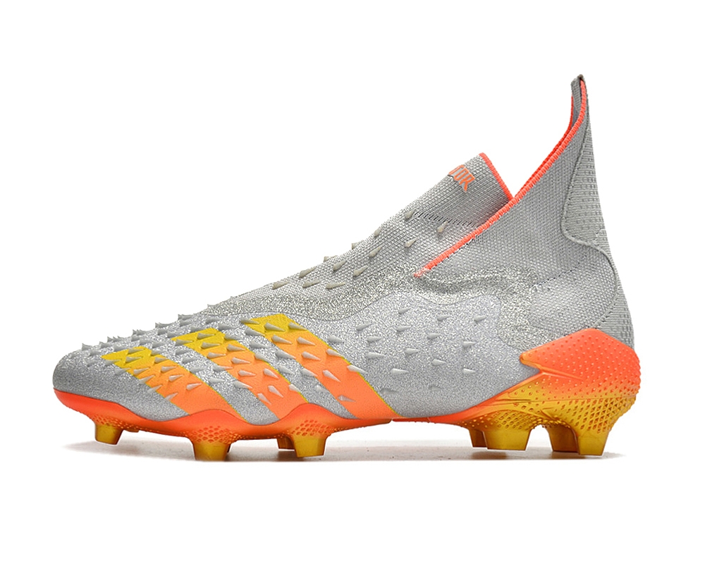 Chuteira Campo ADIDAS Predator Freak+ FG