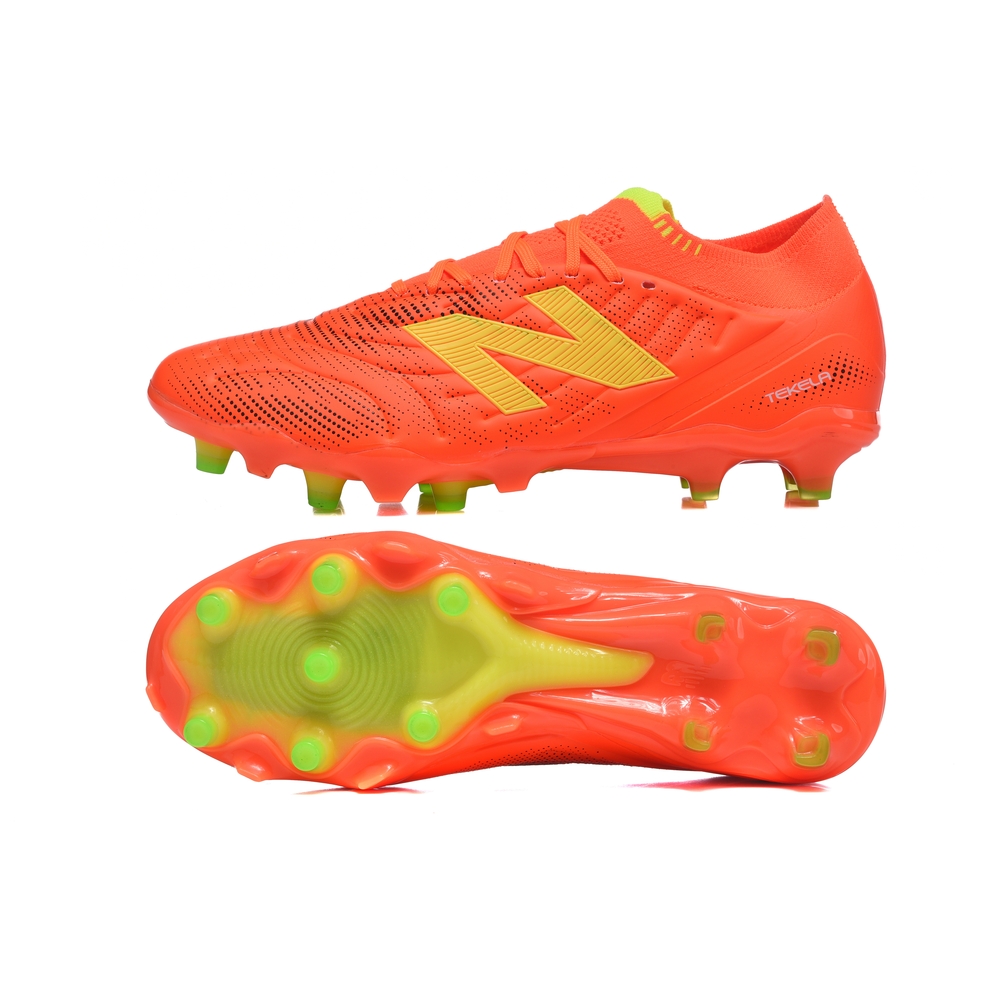 Chuteira Campo New Balance Tekela V5 Elite FG