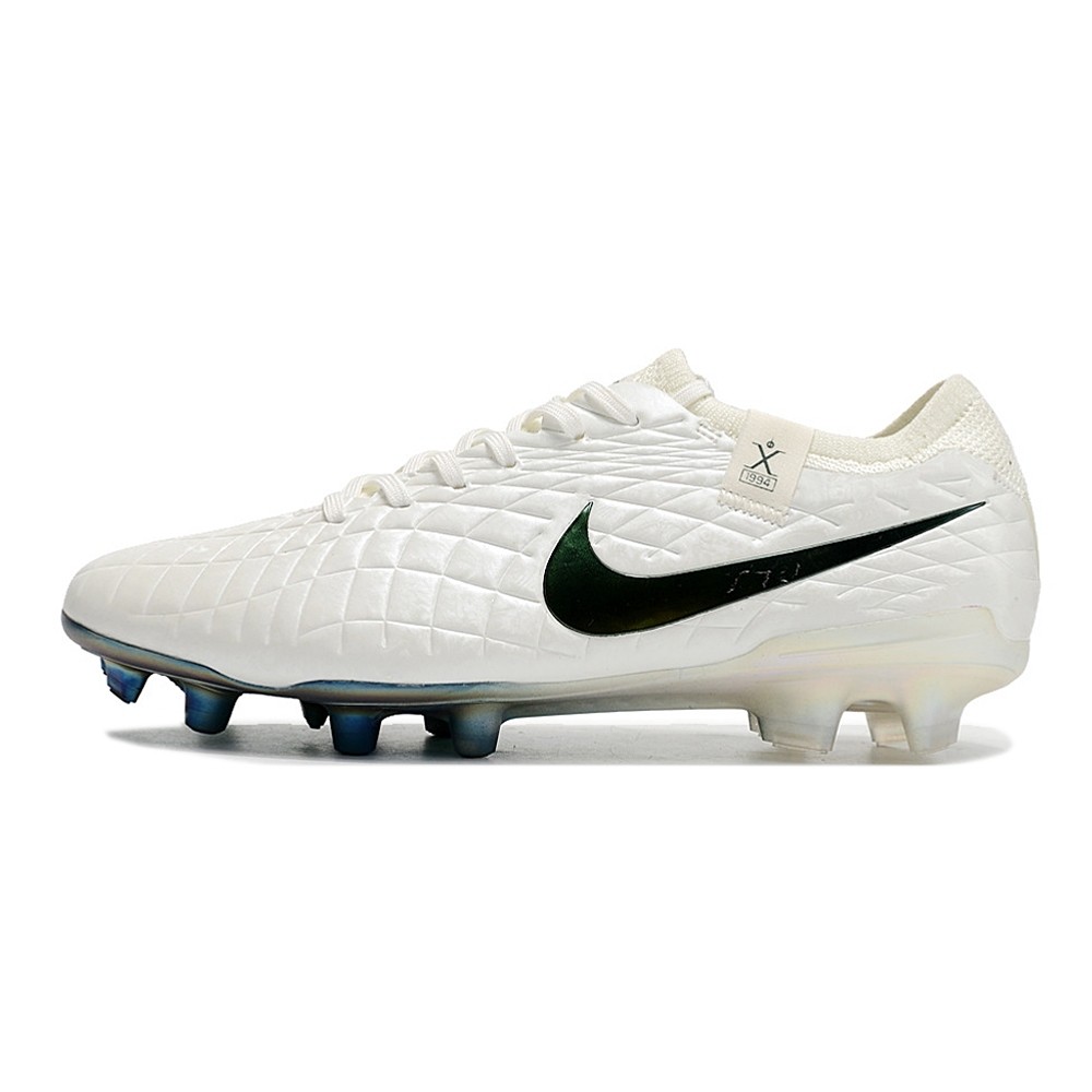 Chuteira de Campo NIKE Tiempo Legend X Elite FG Pearl