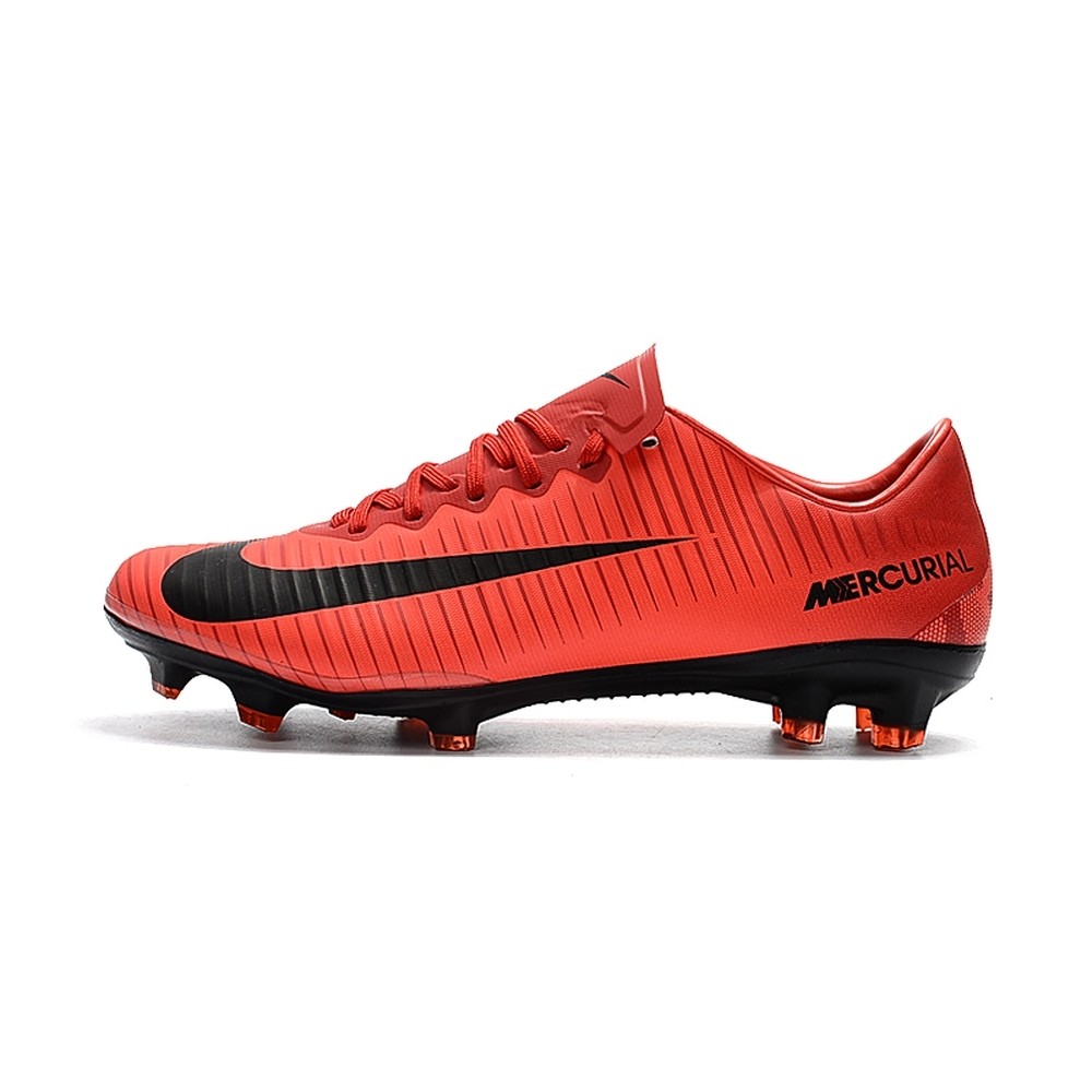 Chuteira de Campo NIKE Mercurial Vapor XI FG Vermelho/Preto