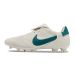 Chuteira Campo Nike Premier III FG