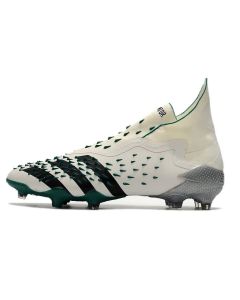 Chuteira de Campo ADIDAS Predator Freak+ FG EQT