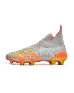 Chuteira de Campo ADIDAS Predator Freak+ FG Prata/Laranja