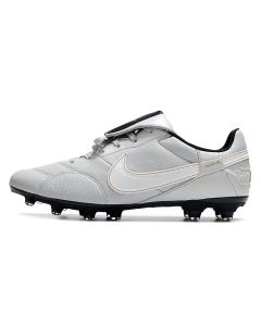 Chuteira Campo Nike Premier III FG