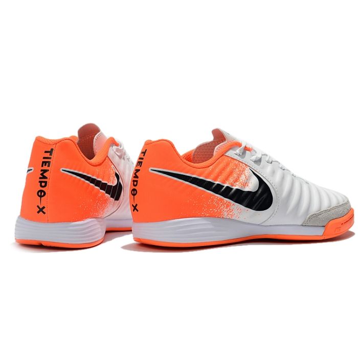 Chuteira NIKE Tiempo Legend 7 Academy Futsal Branco Laranja