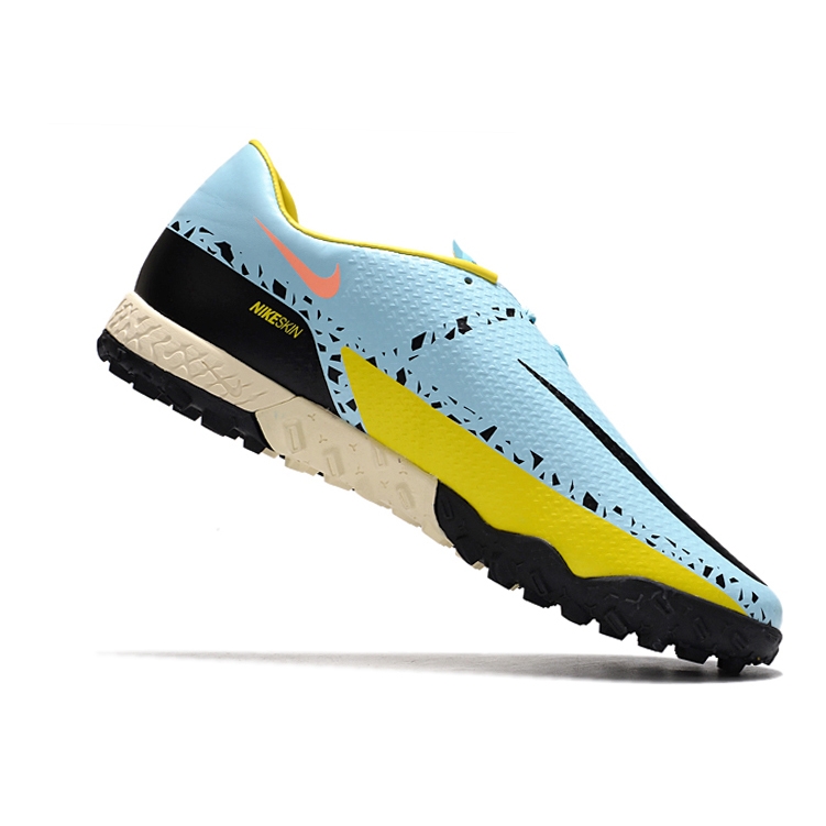 Chuteira Society Nike React Phantom GT2 Pro Lucent