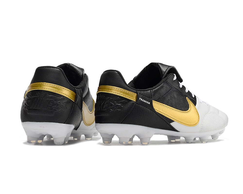 Chuteira Campo Nike Premier III FG