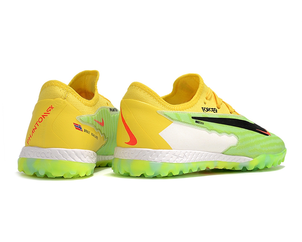 Chuteira Society Nike React Phantom GX Pro