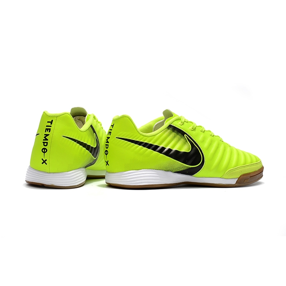 Chuteira Futsal NIKE Tiempo Legend 7 Academy