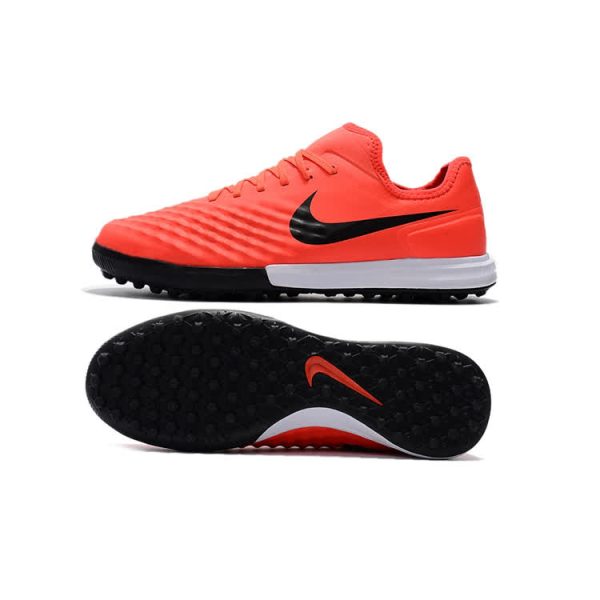Chuteira Society NIKE MagistaX