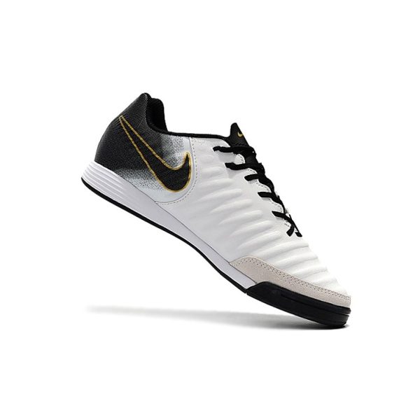 Chuteira Futsal NIKE Tiempo Legend 7 Academy