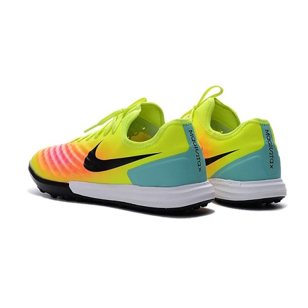 Chuteira Society NIKE MagistaX