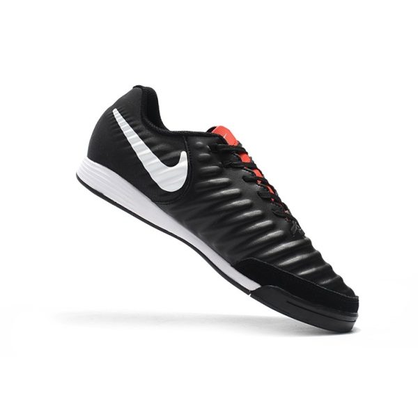 Chuteira Futsal NIKE Tiempo Legend 7 Academy