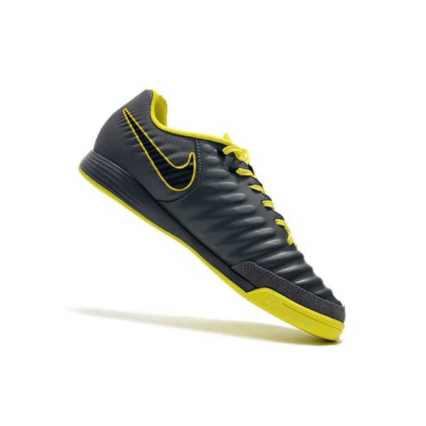 Chuteira Futsal NIKE Tiempo Legend 7 Academy