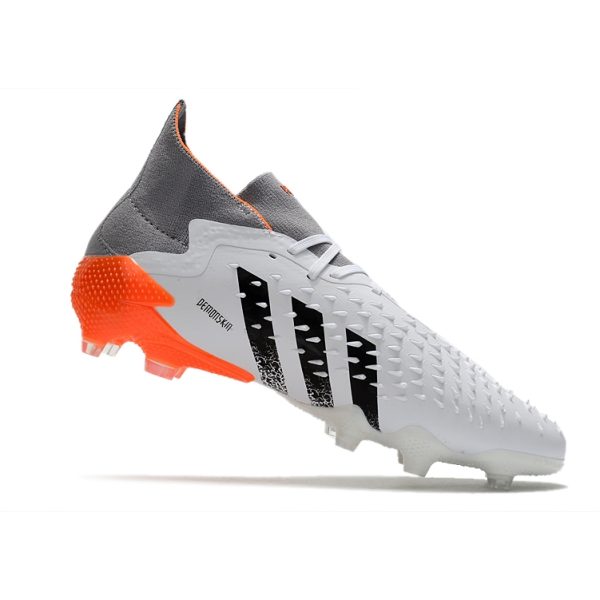 Chuteira Campo ADIDAS Predator Freak.1 FG White Spark