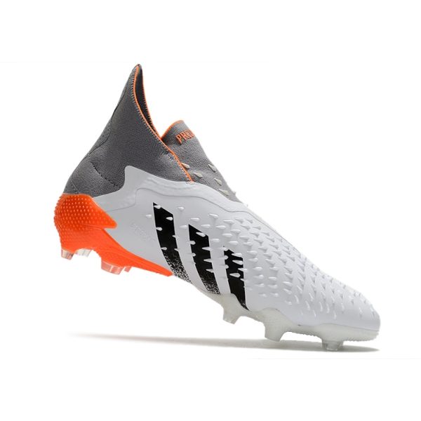 Chuteira Campo ADIDAS Predator Freak+ FG White Spark