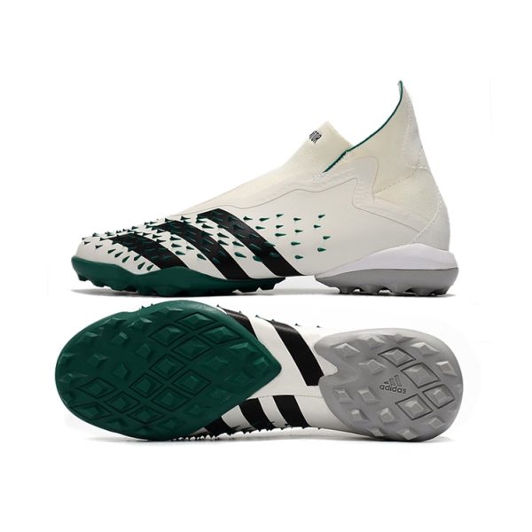 Chuteira Society ADIDAS Predator Freak+ EQT