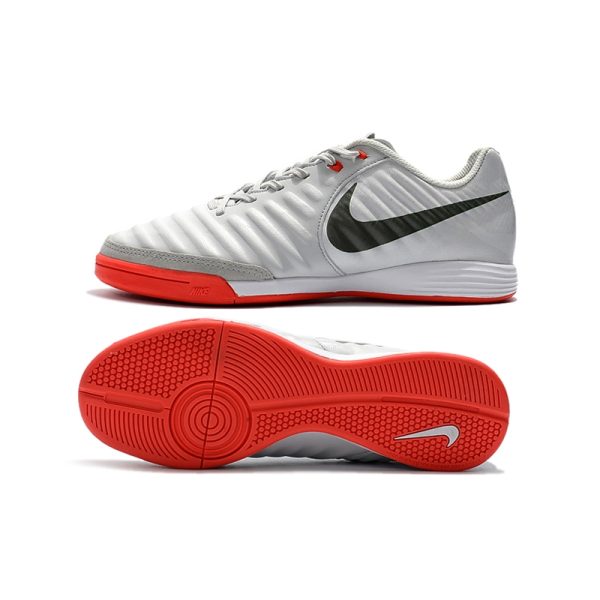 Chuteira Futsal NIKE Tiempo Legend 7 Academy