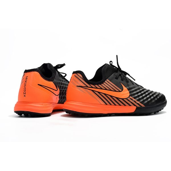 Chuteira Society NIKE MagistaX