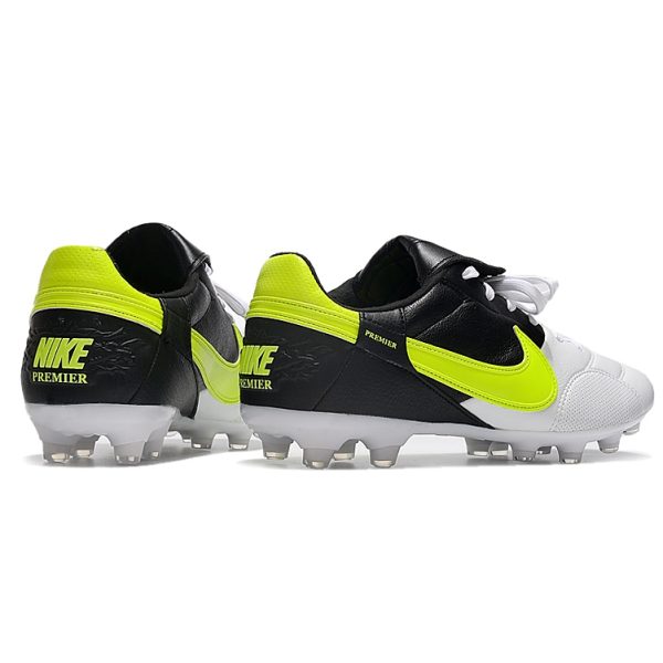 Chuteira Campo Nike Premier III FG