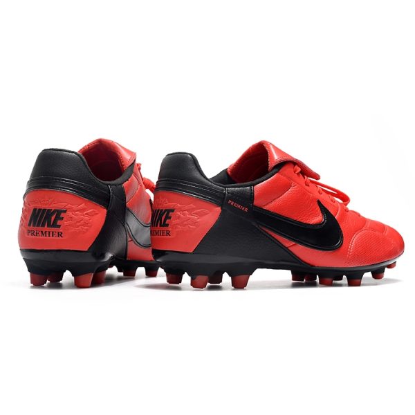 Chuteira Campo Nike Premier III FG