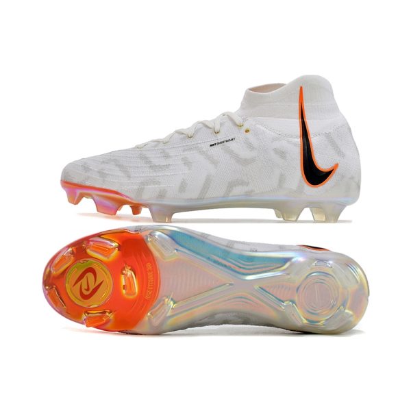 Chuteira Campo NIKE Phantom Luna Elite FG