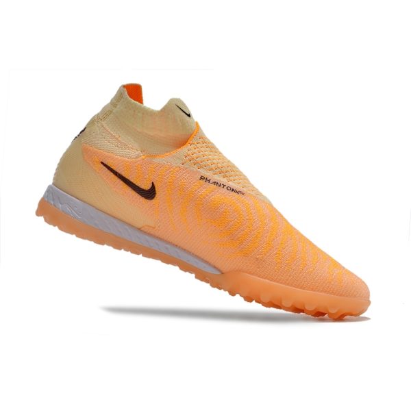 Chuteira Society Nike React Phantom GX Elite DF Blaze