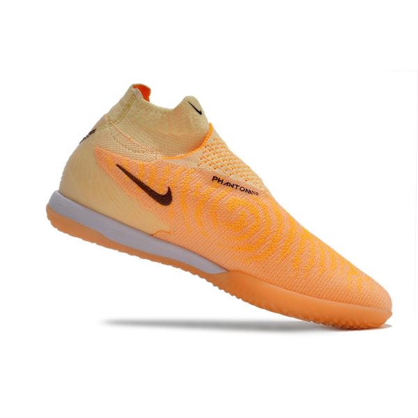 Chuteira Futsal Nike React Phantom GX Elite DF Blaze