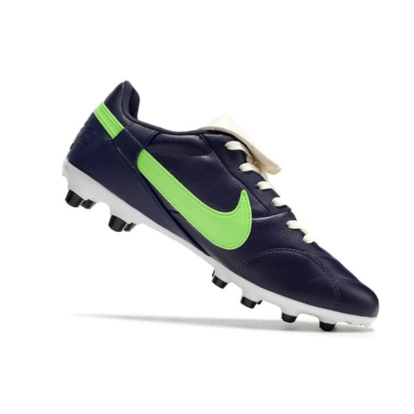 Chuteira Campo Nike Premier III FG