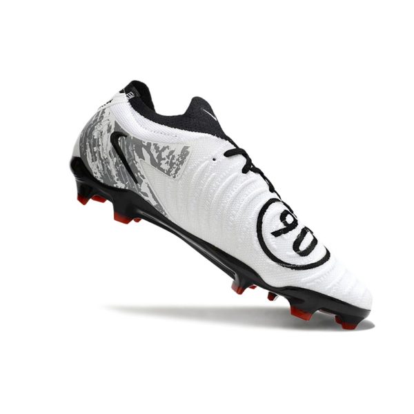 Chuteira Campo NIKE Phantom GX II Elite LV8 FG