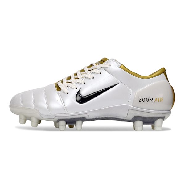 Chuteira Campo Nike Total 90 III FG