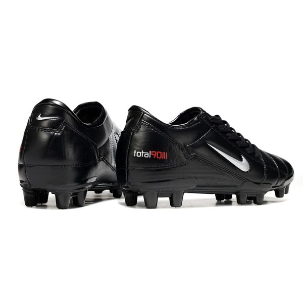 Chuteira Campo Nike Total 90 III FG