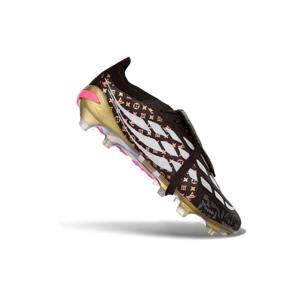 Chuteira Campo ADIDAS Predator Elite Tongue 26 FG Louis Vuitton