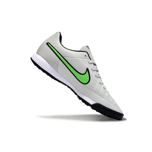 Chuteira Society NIKE Tiempo Legend