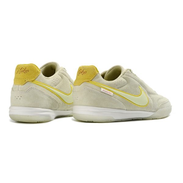 Chuteira Futsal Nike Street Gato Tiempo Premium