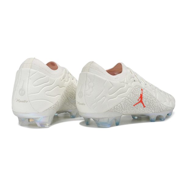 Chuteira Campo NIKE Tiempo Maestro Elite FG Jordan