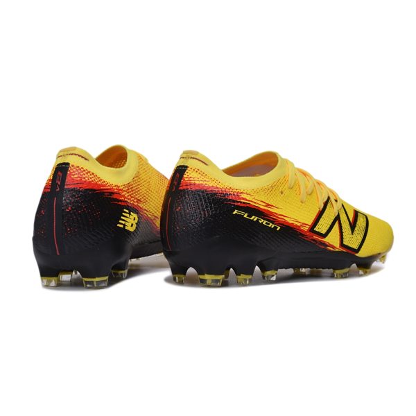 Chuteira Campo New Balance Furon V8 Elite FG