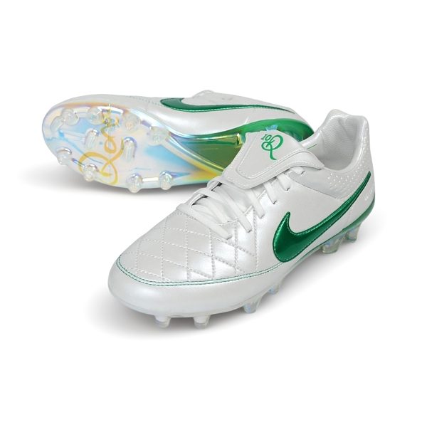 Chuteira Campo NIKE Tiempo Legend R10 Touch Of Gold