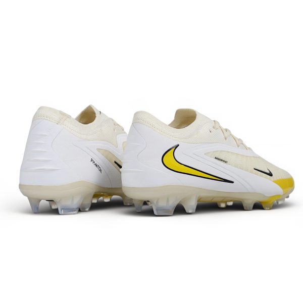 Chuteira Campo NIKE Phantom 6 Elite Low FG