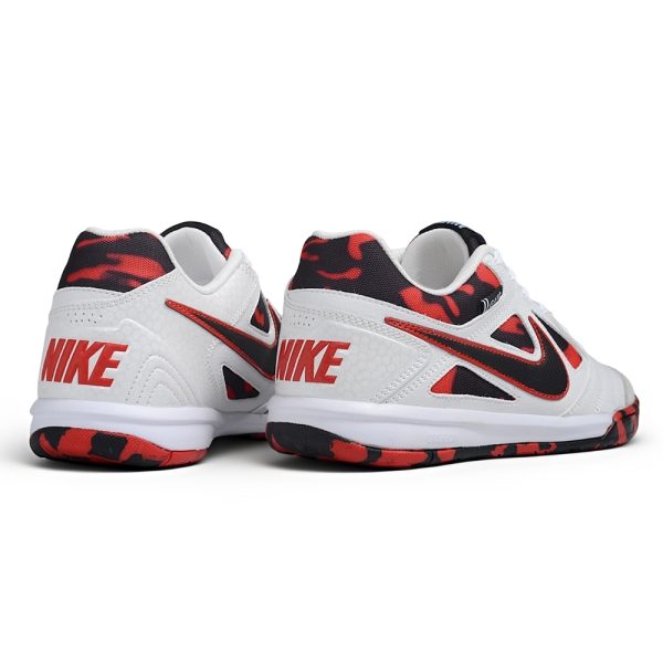 Chuteira Futsal NIKE SB Gato