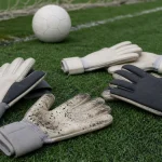 Melhores luvas de goleiro para society: grip, ajuste e durabilidade